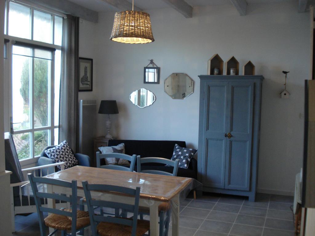 Bois-en-Ardres La Petite Maison Du Parc מראה חיצוני תמונה
